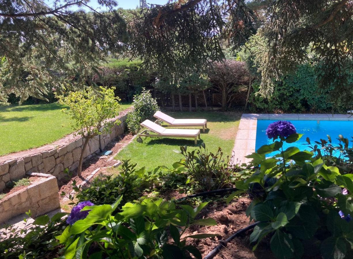 Gran chalet con piscina en Navacerrada Exterior foto